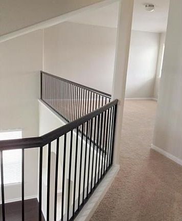 3rd image of 707 Heritage Springs Trl