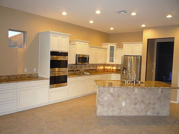 4th image of 15341 W Westview Dr