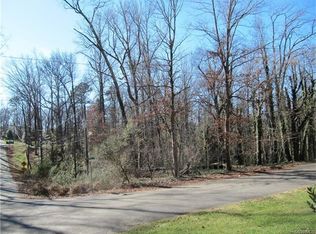 8105 Stratford Pl, Richmond, VA 23235