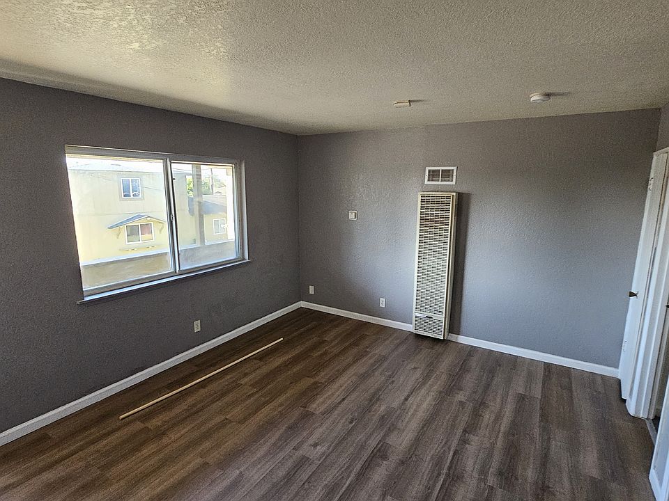 2nd image of 115 S Bradley Rd APT E