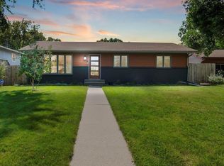 2914 Madison Pl, Saint Cloud, MN 56303