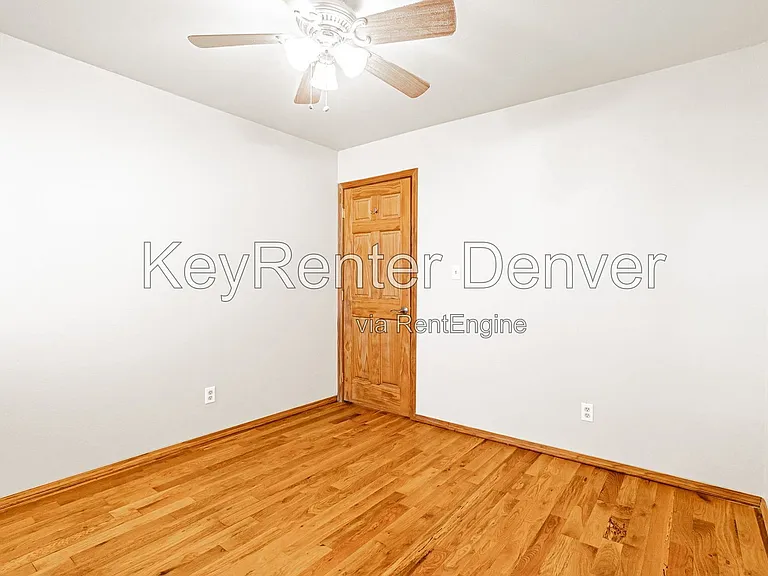 4423 S Elati St — Photo 9