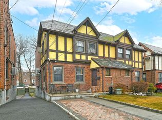 1834 Tenbroeck Ave, Bronx, NY 10461