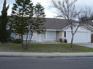 1520 W Valencia St, Rialto, CA 92376