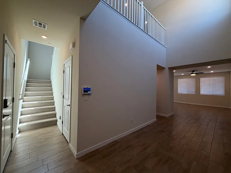 227 Jaldena Ln — Photo 6