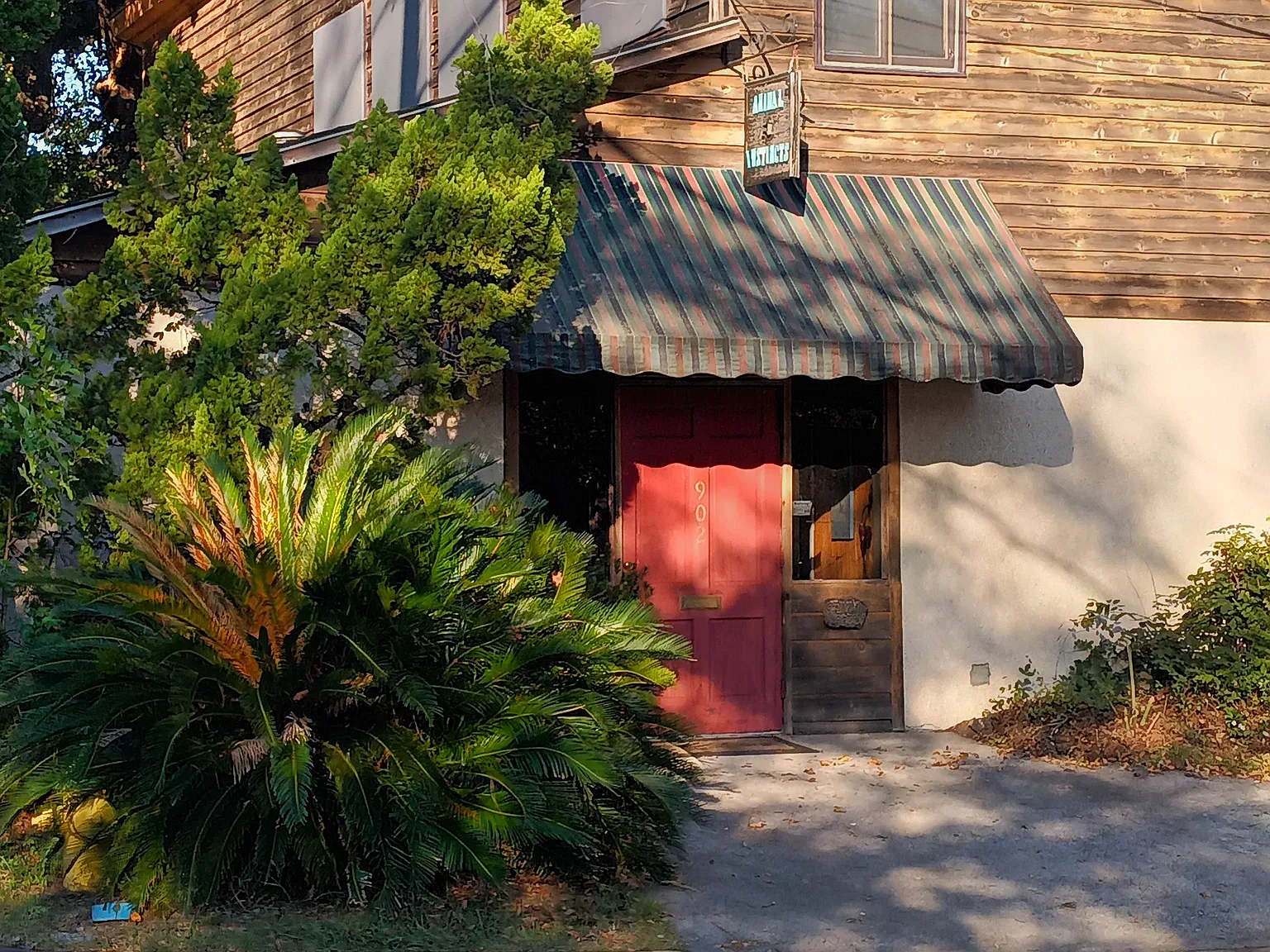 Studio, 500 sqft, $1,200 — Photo 1