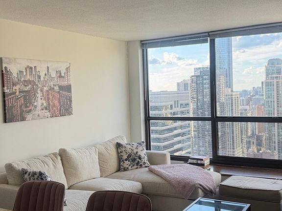 4th image of 405 N Wabash Ave Unit 4101