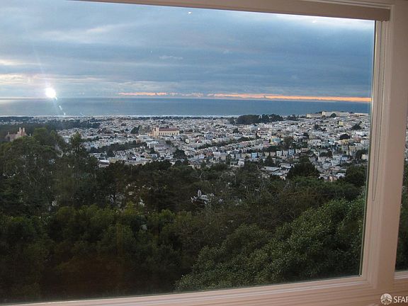 5th image of 200 Casitas Ave