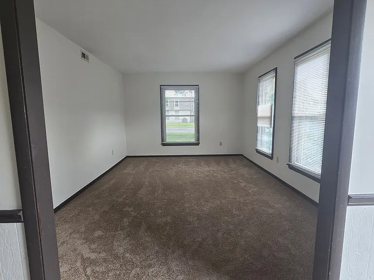 109 Sieville Ave #102 — Photo 4