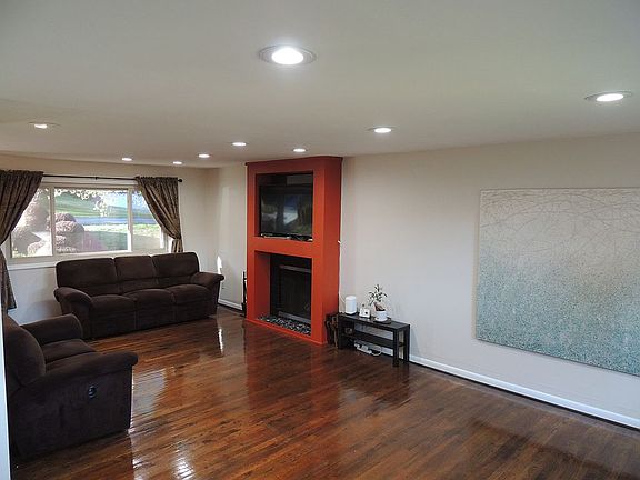 5th image of 2322 Sugarcone Rd