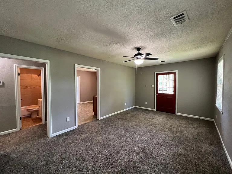 25 E McKellar Ave — Photo 12