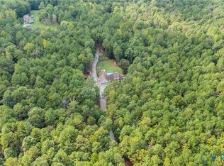 6420 Clayville Ln, Moseley, VA 23120