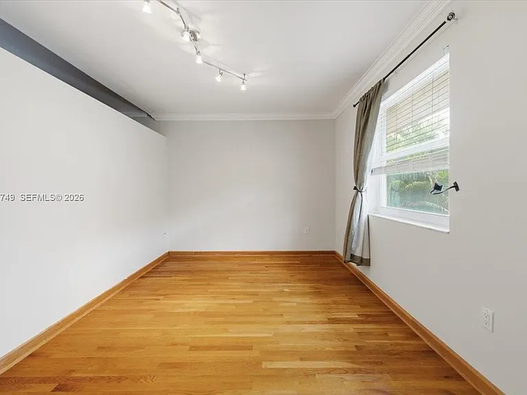 10545 NW 43rd Ter — Photo 30