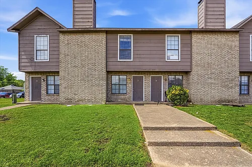 2710 Wimbledon Ct #B Photo 1