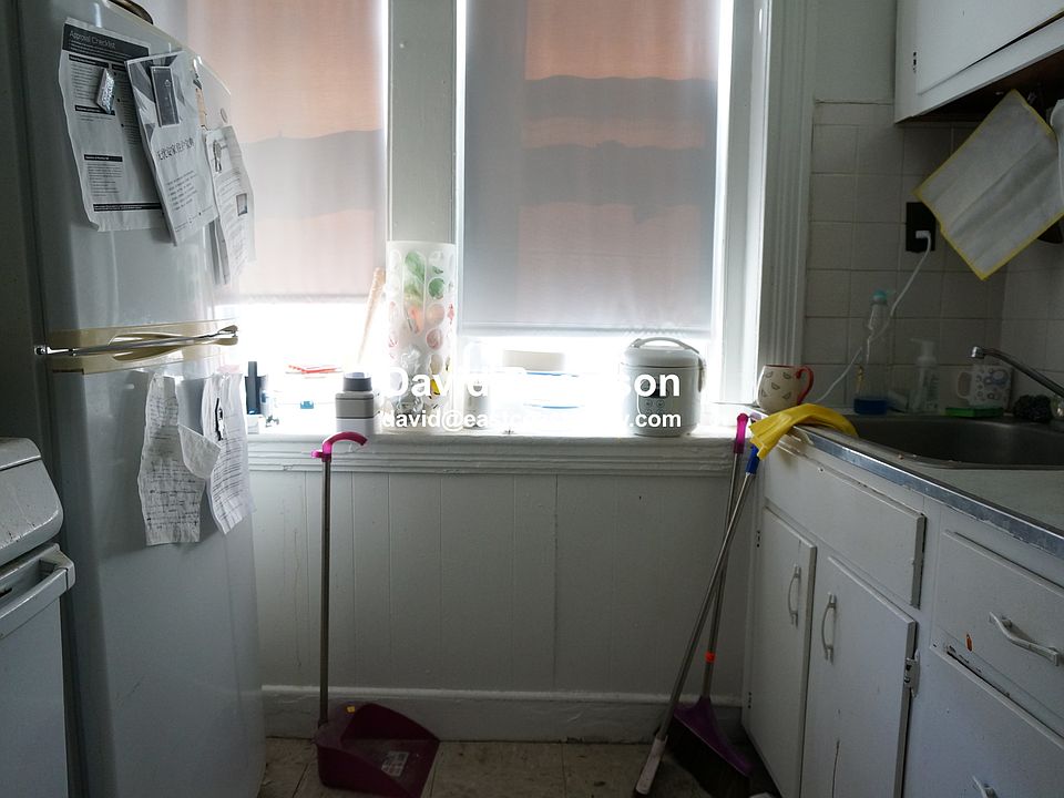 2nd image of 1800 Commonwealth Ave #33PT