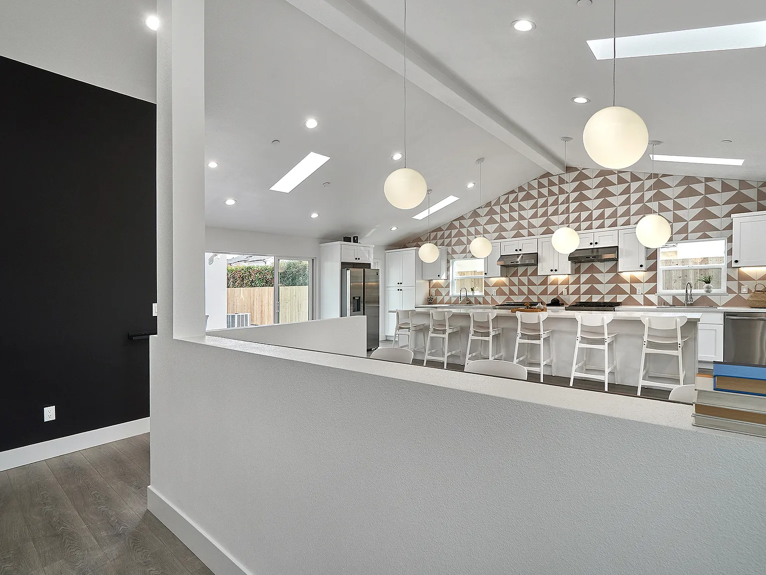 2712 Westwood Boulevard - Tcam Llc - 2a — Photo 3
