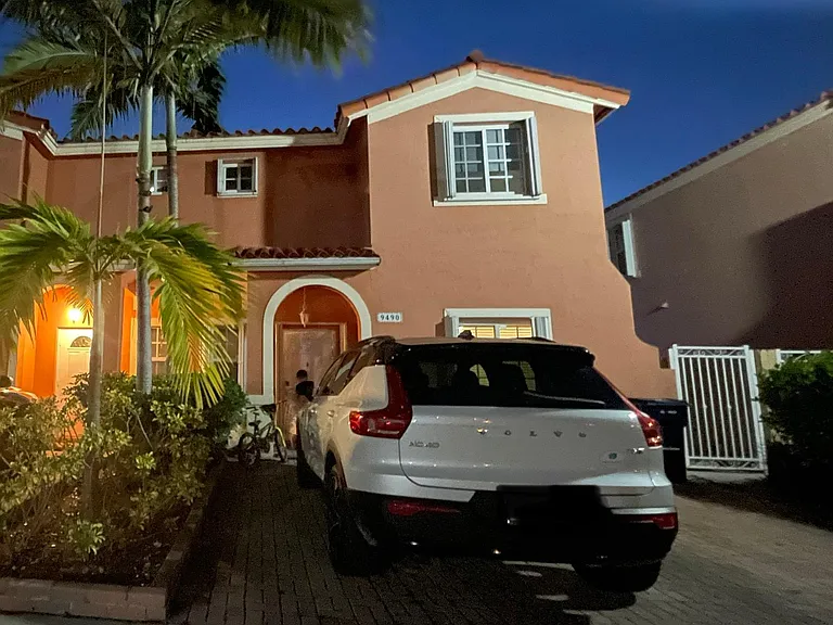 9490 SW 77th Pl — Photo 29