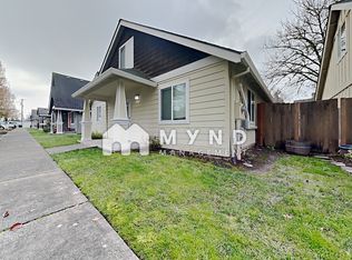 601 W 1st St APT 6-1, Newberg, OR