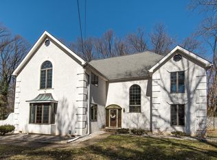 515 Woodglen Rd, Lansdowne, PA 19050