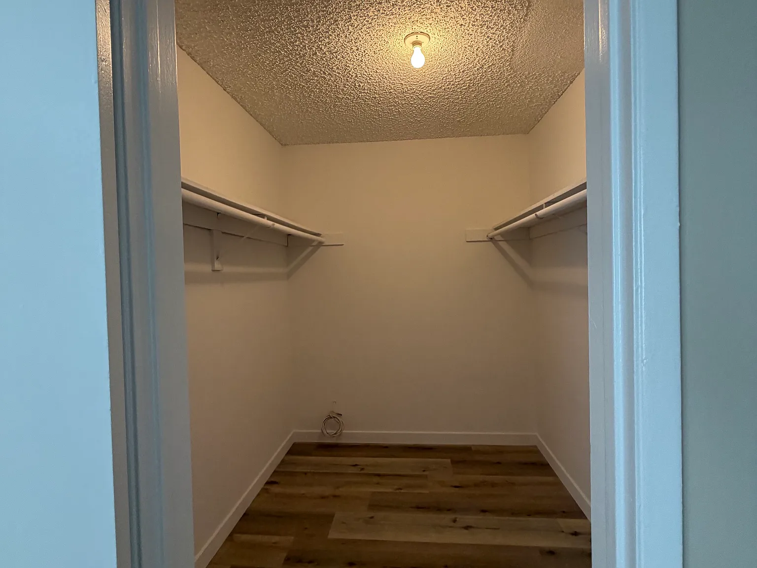 Windsor House — Photo 3