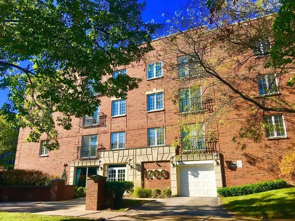1700 Hinman Avenue Apartments