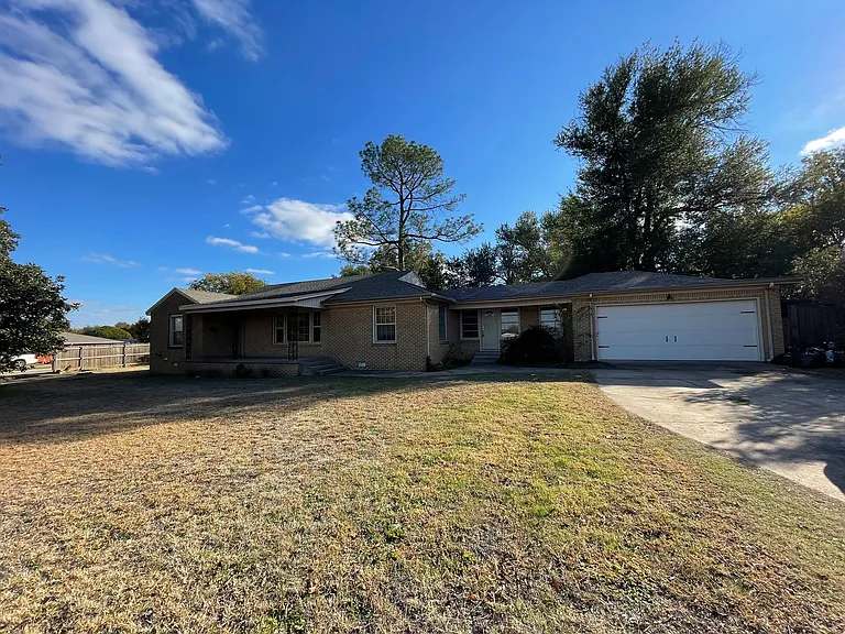 1004 Cottonwood St — Photo 19