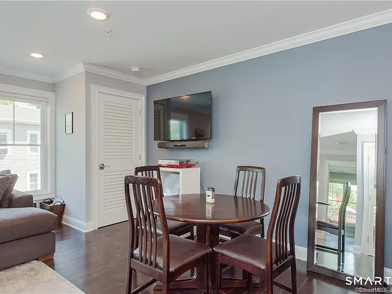 2 Bishop Rd #201 — Photo 12