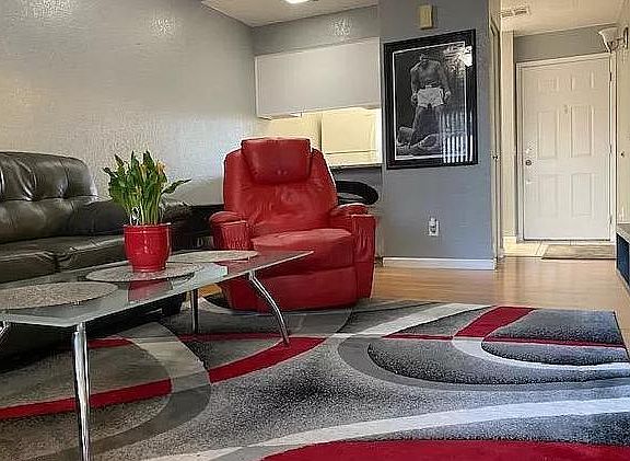 5th image of 11666 N 28th Dr Unit 214