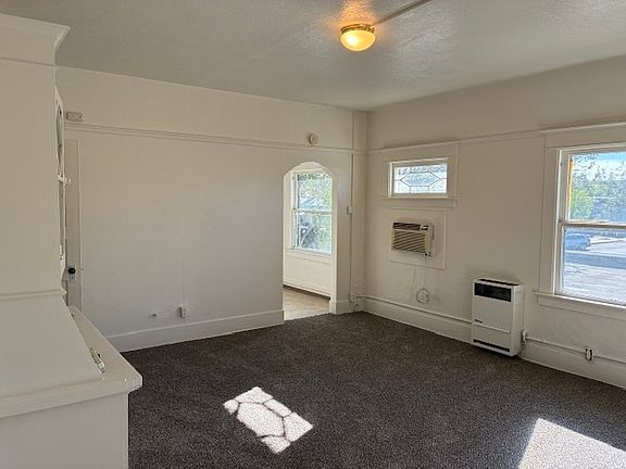 5th image of 1133 13th St