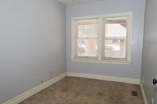 757 Syracuse Ave — Photo 16