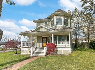24930 69th Pl, Salem, WI 53168