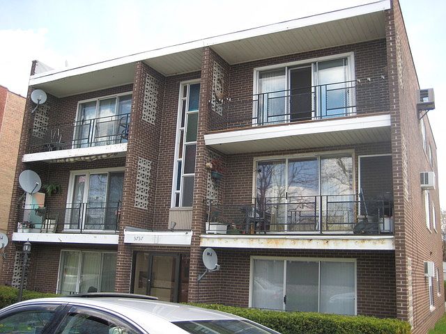 1st image of 5757 S Kenton Ave APT 3S
