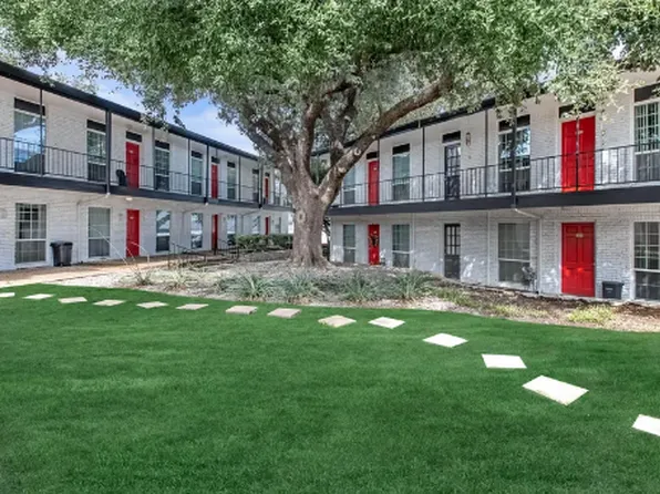 Renaissance Gardens Apartments