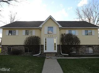 533 Stone Ridge Dr APT 2, Lansing, MI 48917