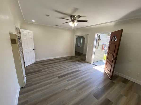 810 1/2 Myrtle Ave, Inglewood, CA 90301