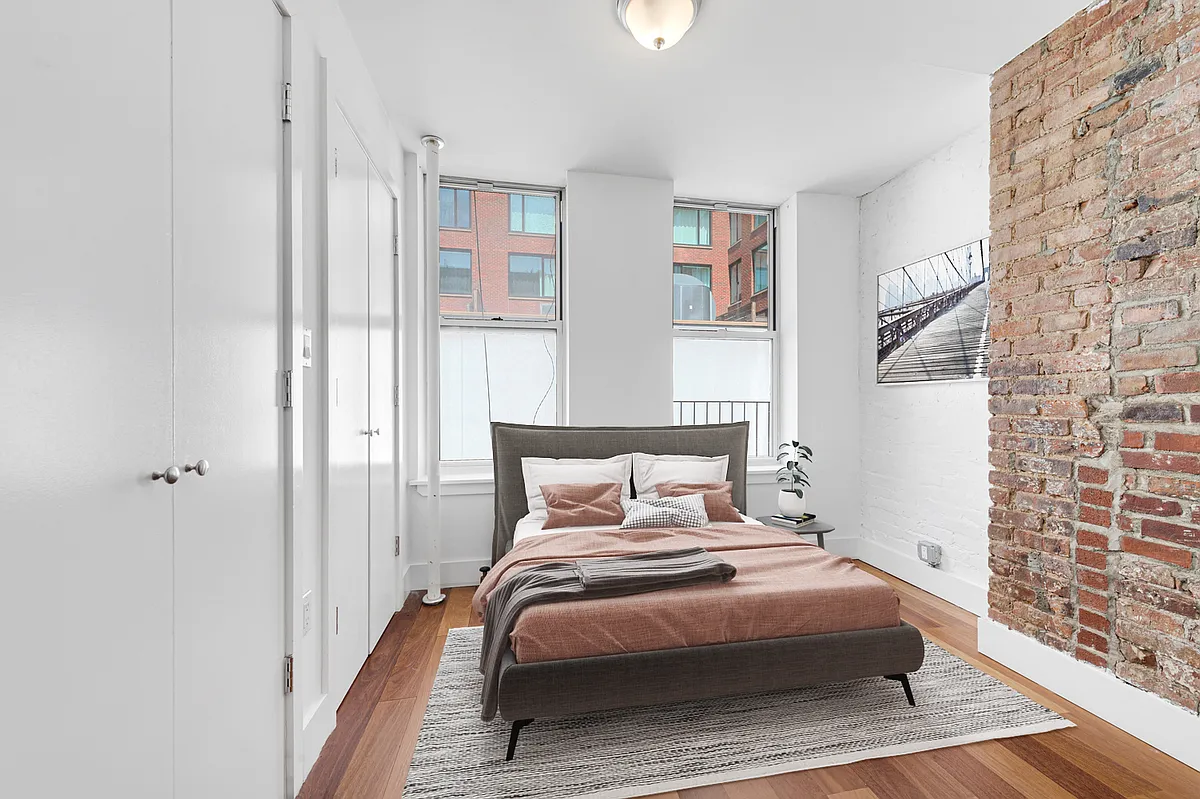 Building Photo - 163 Ludlow St #4C