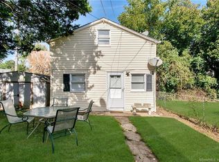 15 Chestnut St #2, Stamford, CT 06902