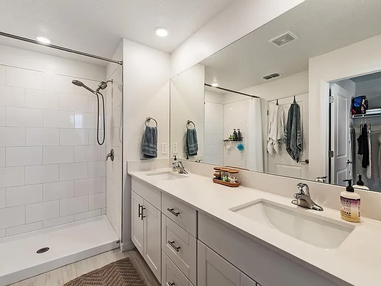 11298 Radiant Shore Loop — Photo 13