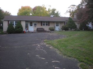 2320 Byberry Rd, Hatboro, PA 19040