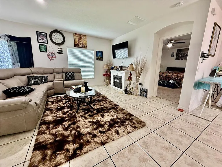 4029 Marina Isle Dr — Photo 5