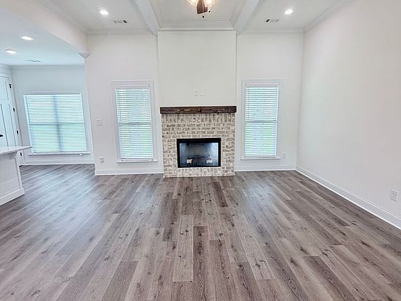 4th image of 424 Cannon Point Dr