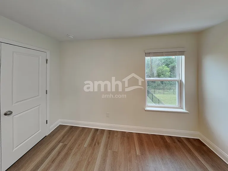 5674 Dease Rd — Photo 17
