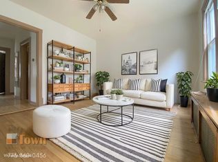 1834 W Melrose St APT 1R, Chicago, IL 60657