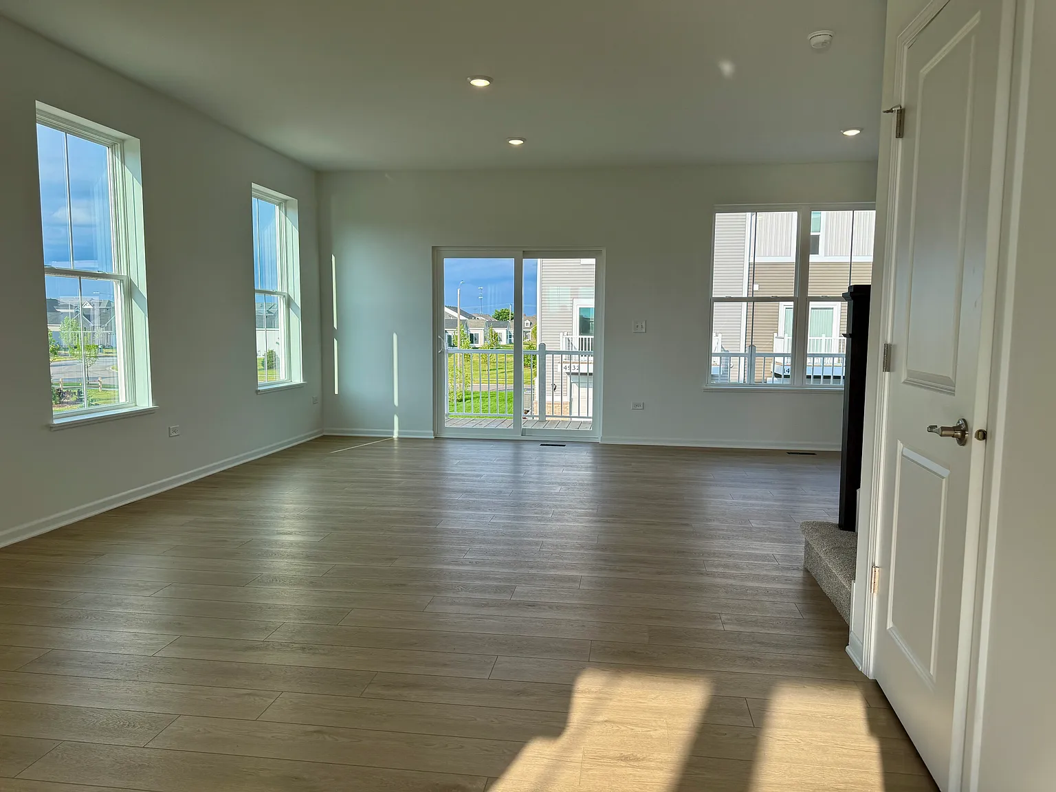 14940 S McCarthy Cir — Photo 4