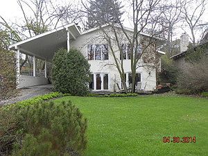1st image of 643 Hillside Dr