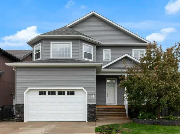 161 N Hillcrest Blvd, Strathmore, AB T1P 0A3