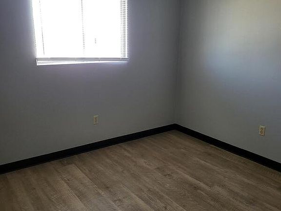 5th image of 348 E Marquette St #7
