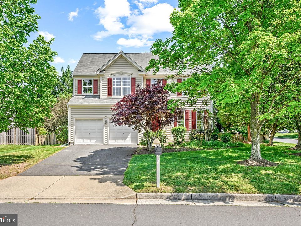 1st image of 21494 Plymouth Pl