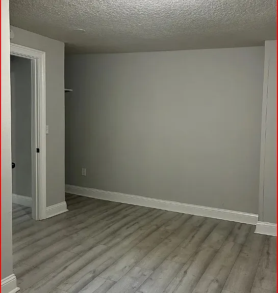 2344 Johnson Ave — Photo 5