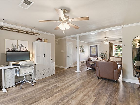 5th image of 2605 Easy St
